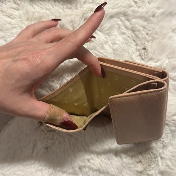 CHANEL Fold Wallet/Double Hook Wallet - Picture 12 of 13